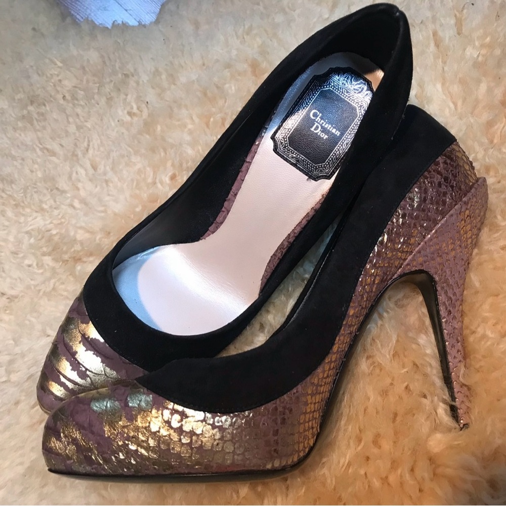 Dior Black and Gold Textured Heels